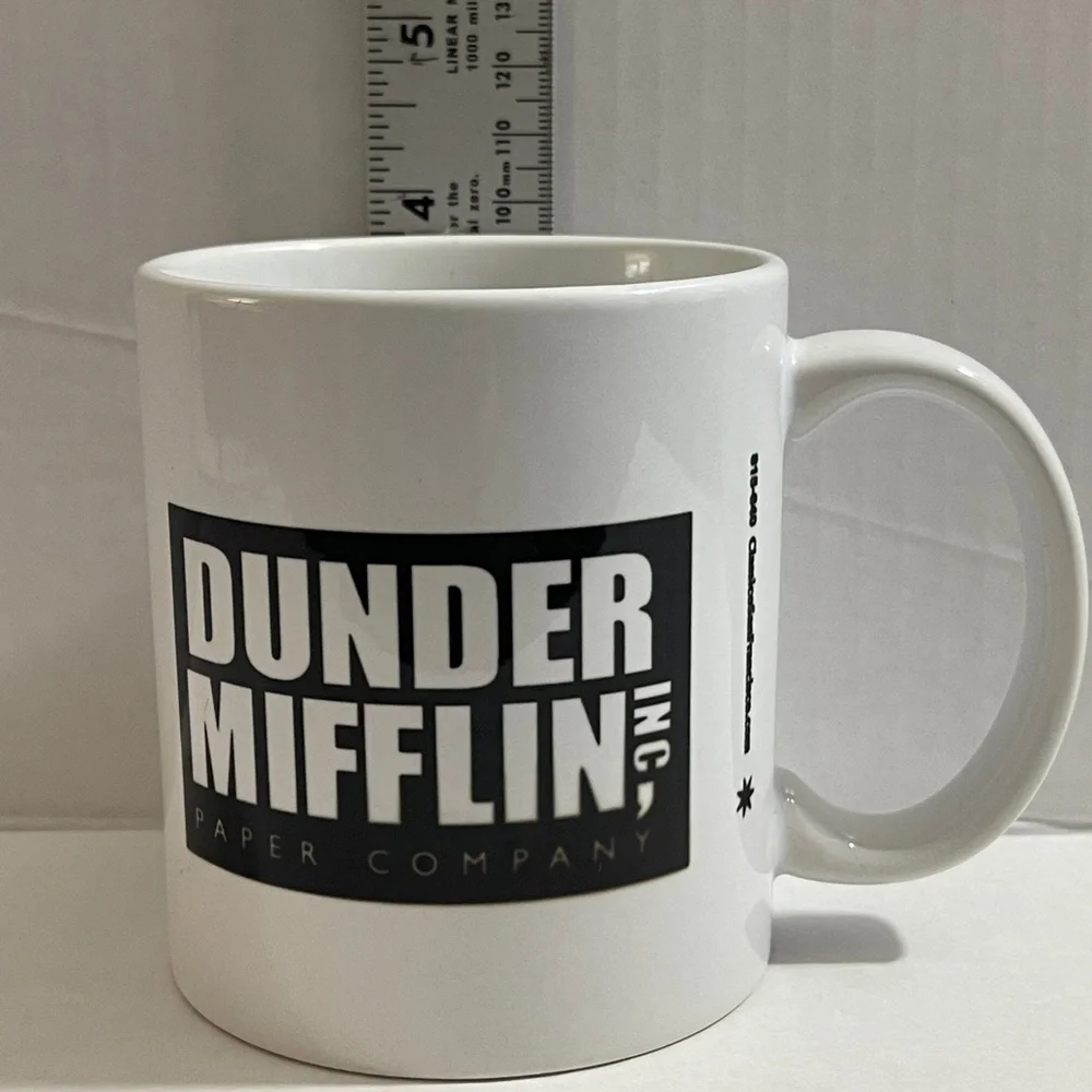 Dunder Mifflin The Office Worlds Best Boss Coffee Tea Cup Mug Black White 4.5 in